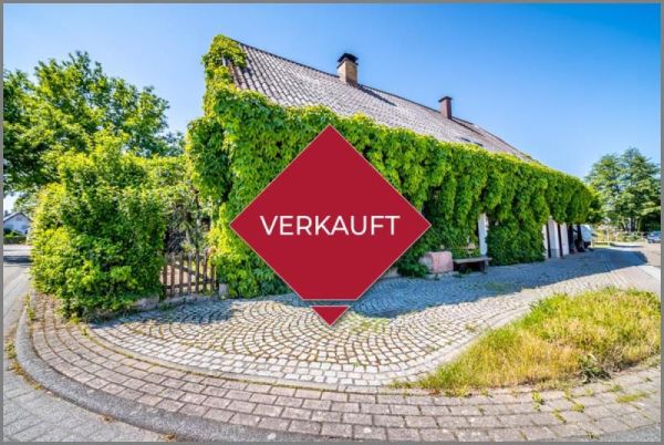 verkauft von Schmuckes EFH-Fachwerkhaus mit 1-Zimmer-Apartment plus Ausbaureserve in Achern bei Dhonau Immobilien-Markler Ortenau