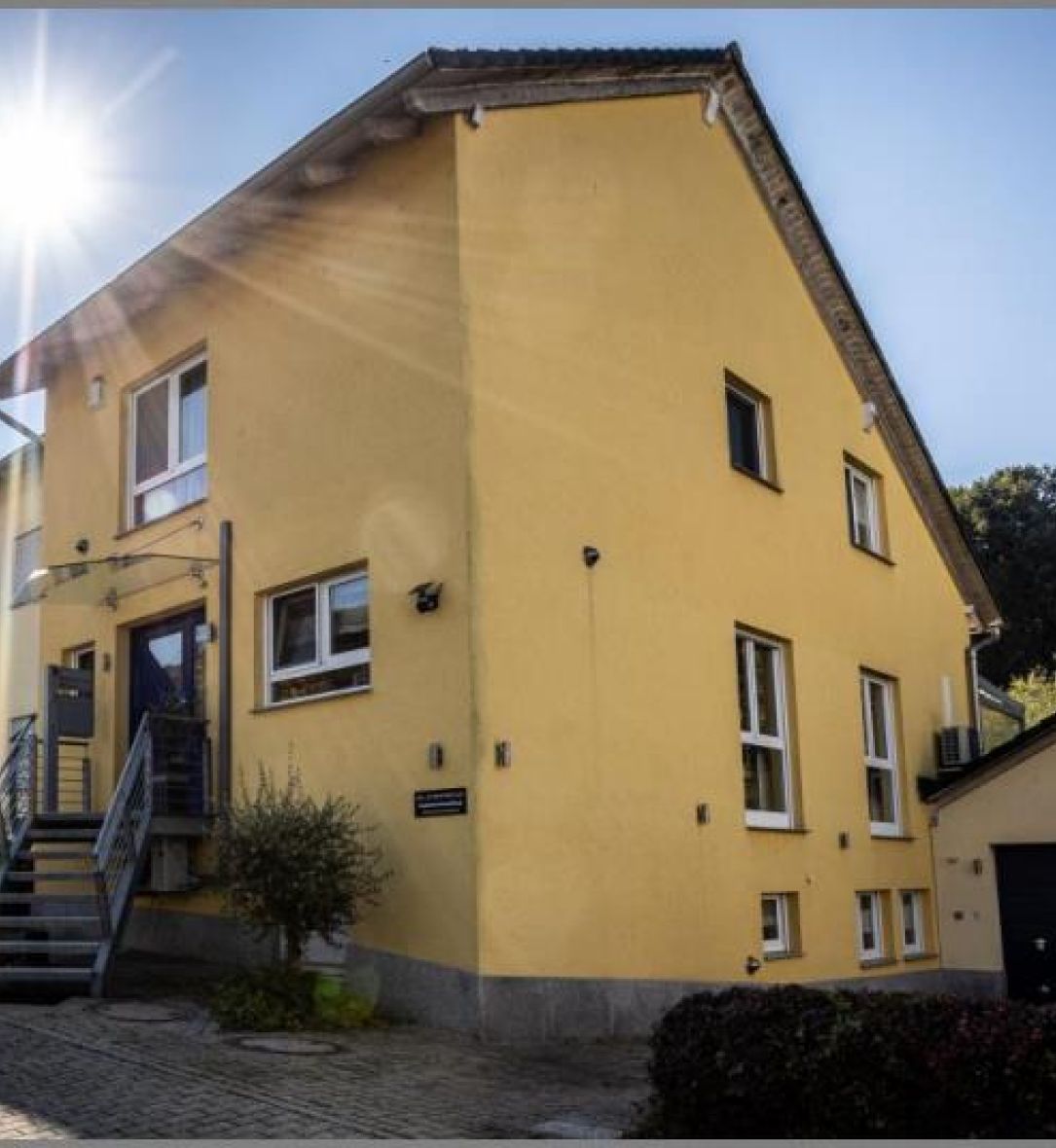 Doppelhaushälfte von Schicke, moderne Wohlfühloase! DHH 1 von 2 in ruhiger Lage! in Oberkirch bei Dhonau Immobilien-Makler Ortenau