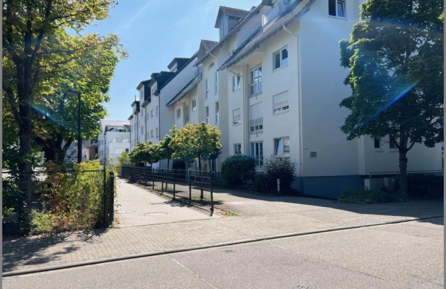 Stadtgarten von 2-Zi.-DG-Wohnung. Tiefgarage. Aufzug. Zentral in Achern. in Achern bei Dhonau Immobilien-Makler Ortenau