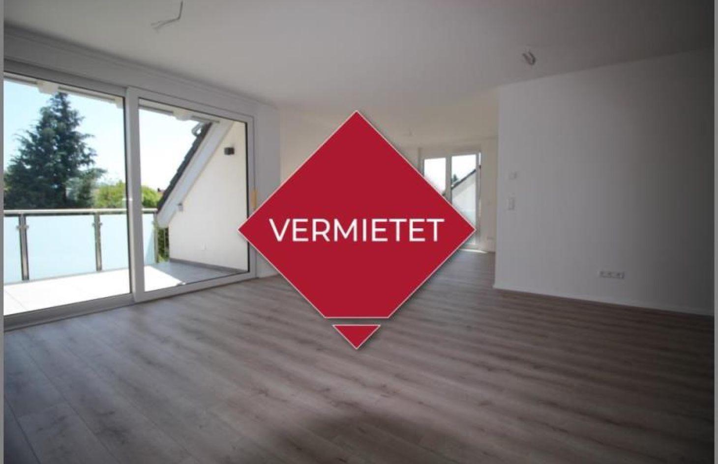 vermietet C5 von Neubau! 4-Zi.-Maisonette-Wohnung mit TG, Aufzug und Loggia in Achern bei Dhonau Immobilien-Markler Ortenau