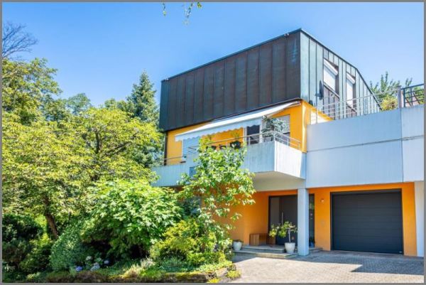 Willkommen daheim! von Exklusiv anders! Schickes Einfamilienhaus im Grünen in bester Wohnlage  in Lauf bei Dhonau Immobilien-Makler Ortenau