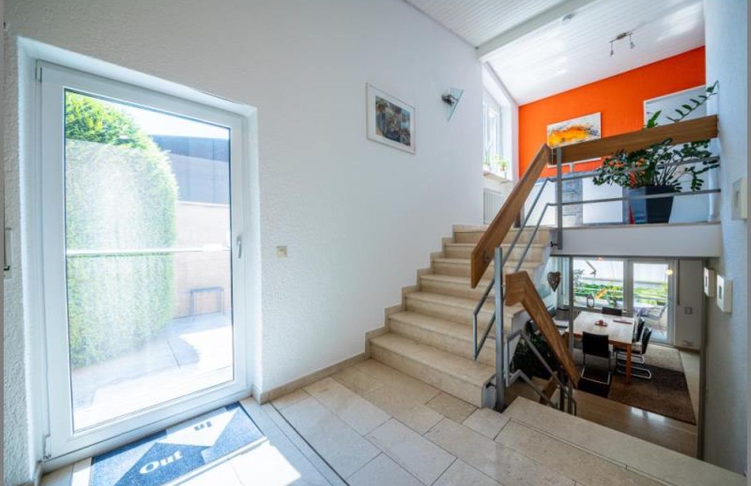 Ebene 3 / EG / zur Terrasse von Exklusiv anders! Schickes Einfamilienhaus im Grünen in bester Wohnlage  in Lauf bei Dhonau Immobilien-Makler Ortenau