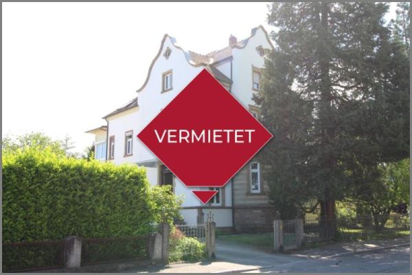vermietet von Großzügige 4-Zi.-Altbau-Wohnung im 1. OG mit Wintergarten u. Balkon in Achern bei Dhonau Immobilien-Markler Ortenau