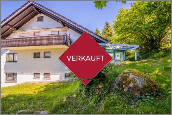 verkauft von 2-in-1-Ferien-/Eigentumswohnung mit Wintergarten, Garage und herrlicher Aussicht! in Sasbachwalden bei Dhonau Immobilien-Makler Ortenau